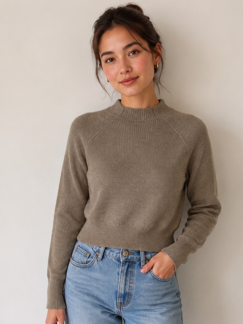 Free People Classic Taupe Crewneck Sweater cropped Size S Boho Style. 93% cotton